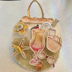 Shells by the sea deco